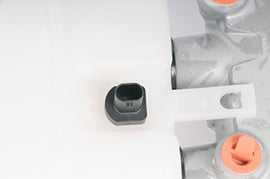 ACDelco GM Original Equipment 174-1235 Brake Master Cylinder